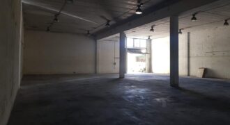 NAU INDUSTRIAL COMPLETAMENT DIAFANA