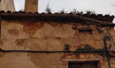 CASA DE PUEBLO CENTENARIA