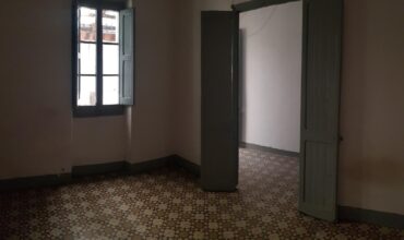 CASA DE PUEBLO DEL 1910 CON MUCHO ENCANTO
