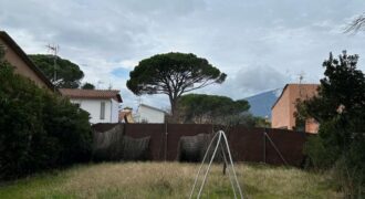 TERRENY MOLT AMPLI I BEN SITUAT