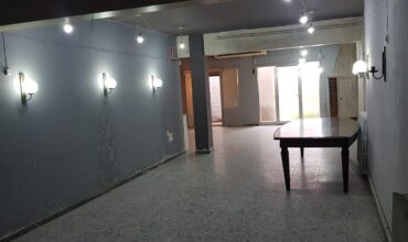 LOCAL MOLT AMPLI DAVANT DE L’ESTACIO