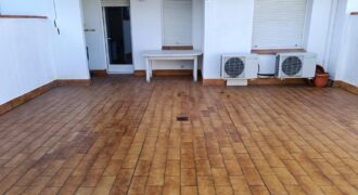 PRIMER PIS CENTRIC AMB TERRASSA MOLT GRAN