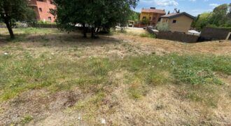 PARCELA ESQUINERA ORIENTADA AL MONTSENY