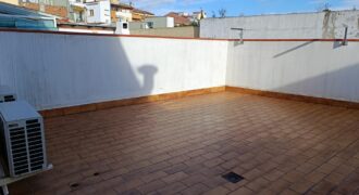Ampli pis de 3 habitacions amb gran terrassa de 60 m  al centre de Sant Celoni